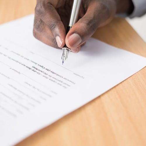 signing on an emergency bad credit loan